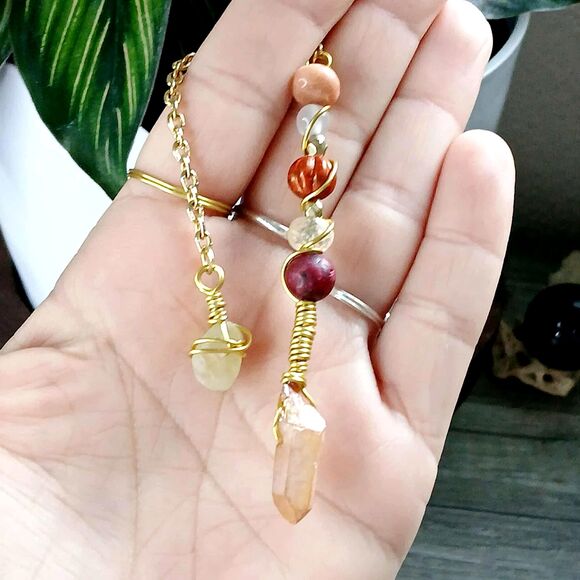 Aura Quartz Crystal Dowsing Pendulum, Divination Reiki - Picture 4 of 5
